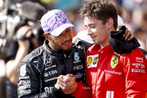 Επίσημο: Στη Ferrari ο Lewis Hamilton μαζί με τον Leclerc!