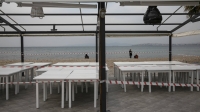 «Πράσινο φως» λοιμωξιολόγων για το άνοιγμα εστιατορίων και καφέ στις 25 Μαΐου