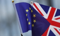 Brexit : Τέλος το Erasmus - Tι αλλάζει για τους Έλληνες που εργάζονται και σπουδάζουν στη Βρετανία