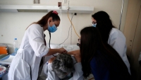 Δεκάδες φοιτητές Ιατρικής ζητούν να μπουν εθελοντικά στη μάχη κατά του κορωνοϊού!