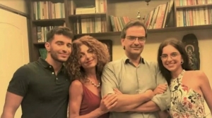 Μητέρα, πατέρας και τα δύο τους παιδιά είναι ταυτόχρονα φοιτητές στο Πανεπιστήμιο Κρήτης