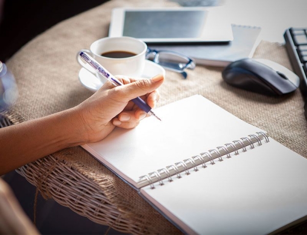 Παγκόσμια Ημέρα Αριστερόχειρων: 16+1 πράγματα που δεν ξέρατε