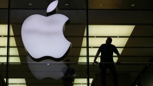 Μείωση στις τιμές των iPhone εξετάζει η Apple
