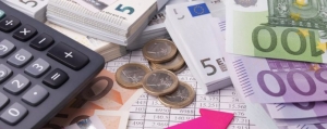 Αυξάνονται οι κατώτατοι μισθοί σε Ελλάδα και ευρωζώνη