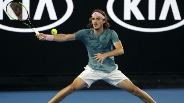 Australian Open: Ασταμάτητος ο Τσιτσιπάς, προκρίθηκε στους "16"!