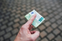 Έκτακτο επίδομα 400 ευρώ: Πότε θα το πάρετε &amp; πώς (Κριτήρια)