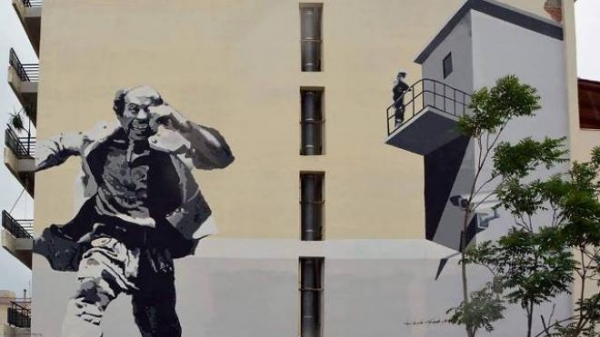 Τι έκανες στον πόλεμο Θανάση; Το απίθανο γκράφιτι της οδού Γούναρη που μας γεμίζει νοσταλγία