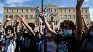 Νέο πανεκπαιδευτικό συλλαλητήριο στα Προπύλαια για τα μη κρατικά Πανεπιστήμια