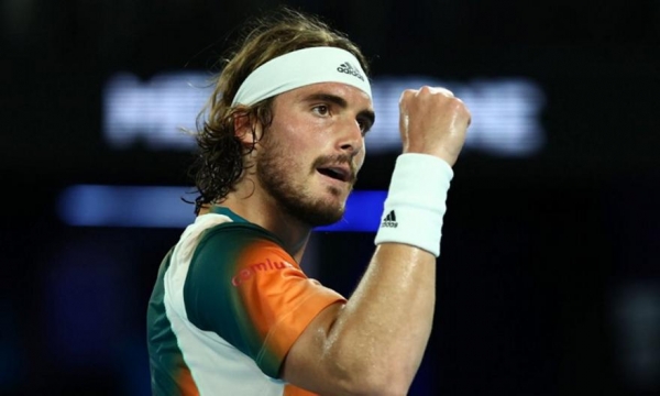 Στους τέσσερις του Αυστραλιανού Όπεν ο Τσιτσιπάς- «Καθάρισε» 3-0 τον Σίνερ- Το βίντεο με τις δηλώσεις του.