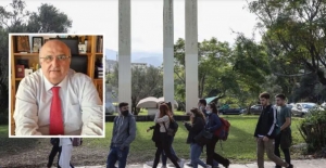 Τα Πανεπιστήμια εκπέμπουν SOS – Μπούρας στην «Π»: Το 2030 θα κλείσουν 100 ακαδημαϊκά τμήματα