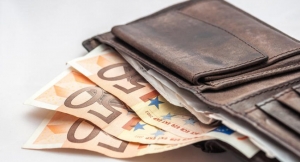 Πάτρα: Τέσσερις νέοι βρήκαν χρήματα στον χώρο της Βέσο Μάρε σε πορτοφόλι και τα παρέδωσαν