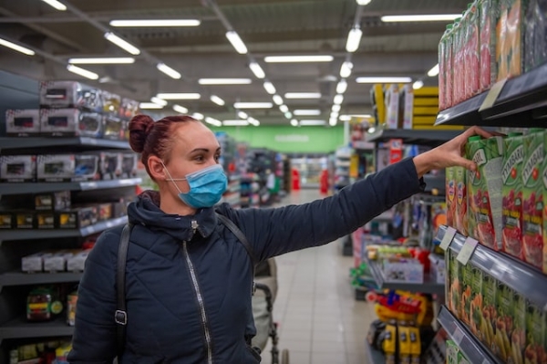 Food pass: Επίδομα έως 300 ευρώ για ψώνια - Ποιοι θα είναι δικαιούχοι