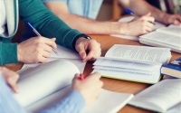 Σταματούν οι εκδότες τη διανομή πανεπιστημιακών συγγραμμάτων