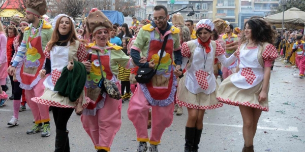 Πάτρα: Με τον καιρό σύμμαχο το Καρναβάλι και η Καθαρά Δευτέρα – Η πρόγνωση για τις συνθήκες των ημερών
