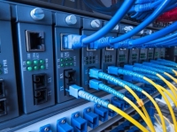 Συνωστισμός διεθνών ομίλων για data centers στην Ελλάδα