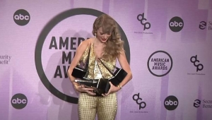 Βραβεία AMAs 2022: Οι μεγάλοι νικητές της βραδιάς - «Σάρωσε» για ακόμα μία φορά η Taylor Swift
