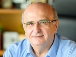 Χαιρετισμός Πρύτανη Πανεπιστημίου Πατρών Χ. Ι. Μπούρα προς τους πρωτοετείς φοιτήτριες/-τές