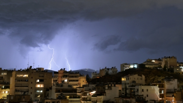 Κακοκαιρία - Κολυδάς: Αναβαθμίζεται το έκτακτο δελτίο - Πού αναμένονται επικίνδυνα καιρικά φαινόμενα