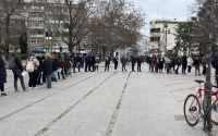 Σύγκρουση τρένων στα Τέμπη: Ουρές για αιμοδοσία στη Λάρισα