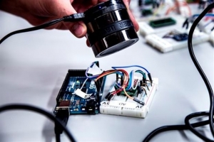 Κυβερνοεπίθεση μέσω ηχητικών κυμάτων