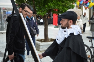 ΖΩΓΡΑΦΙΖΟΝΤΑΣ ΤΗ ΜΟΥΣΙΚΗ