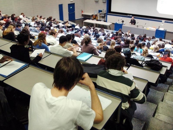 ΑΕΙ: Τρεις στους τέσσερις πήραν μετεγγραφή