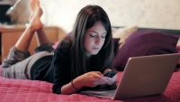 Sexting: Τι να κάνεις και τι να προσέξεις!