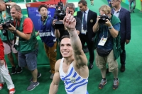 Ο Πετρούνιας είναι υποψήφιος για αθλητής της χρονιάς στην Ευρώπη και ζητάει τη βοήθειά μας