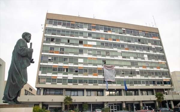 Τα τεστ σε 600 φοιτητές του ΑΠΘ θα δείξουν εάν οι εστίες τεθούν ή όχι σε καραντίνα