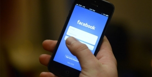 To Facebook θα παράσχει υπηρεσία γνωριμιών στους χρήστες του
