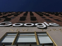 Τη διάσπαση της Google εξετάζει το αμερικανικό Υπουργείο Δικαιοσύνης