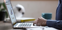 Δικαιούχοι του voucher των 200 ευρώ για αγορά laptop - H διαδικασία για φοιτητές και μαθητές