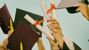Χορήγηση υποτροφιών από τη Γαλλική Κυβέρνηση