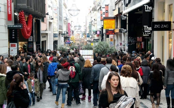 Δημογραφικό και brain drain πλήττουν την οικονομία