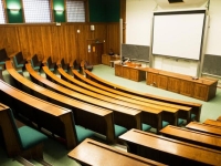 ΑΕΙ: Αδεια έδρανα και σε Αθήνα, Θεσσαλονίκη