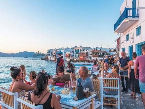 Μια αγγελία προσφέρει καλές συνθήκες εργασίας και ΔΕΝ ζητάει δούλους, για δες τελικά που γίνεται κι έτσι