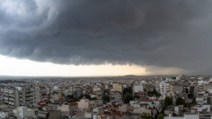 Κακοκαιρία: Έρχεται ο "Ιανός" - Πού θα χτυπήσει, τι να προσέξετε