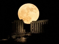 Έρχεται τη Δευτέρα το βράδυ η εντυπωσιακή Πανσέληνος του Οξύρρυγχου