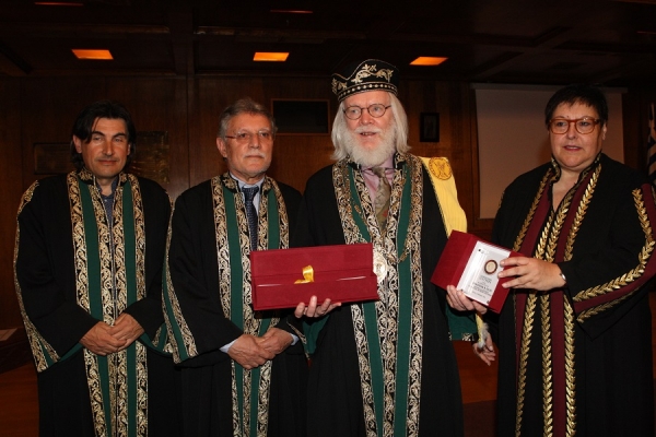 Αναγόρευση Επίτιμου Διδάκτορα