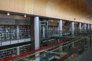 Εγκαινιάστηκε η εντυπωσιακή Βιβλιοθήκη της Φιλοσοφικής Σχολής [Εικόνες]