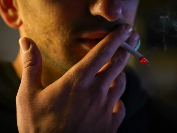 3,5 δισ. παράνομα τσιγάρα κάπνισαν οι Έλληνες το 2023, το λαθραίο είναι πιο γλυκό