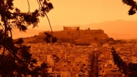 Η αφρικανική σκόνη επισκέπτεται ξανά την Ελλάδα, δείτε την εξέλιξη της τις επόμενες μέρες (βίντεο)
