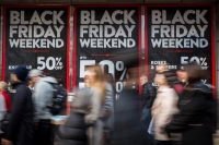 Μέχρι τα Χριστούγεννα θα πάρει παράταση η… Black Friday, κάτι καλό μπορεί να τσιμπήσουμε!