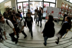 Ερευνα σοκ: Καταθλιπτικά και αγχωτικά συμπτώματα «σκοτώνουν» τους φοιτητές